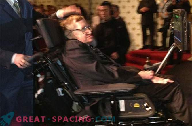 Stephen Hawking zrobił pierwszy post na Weibo.