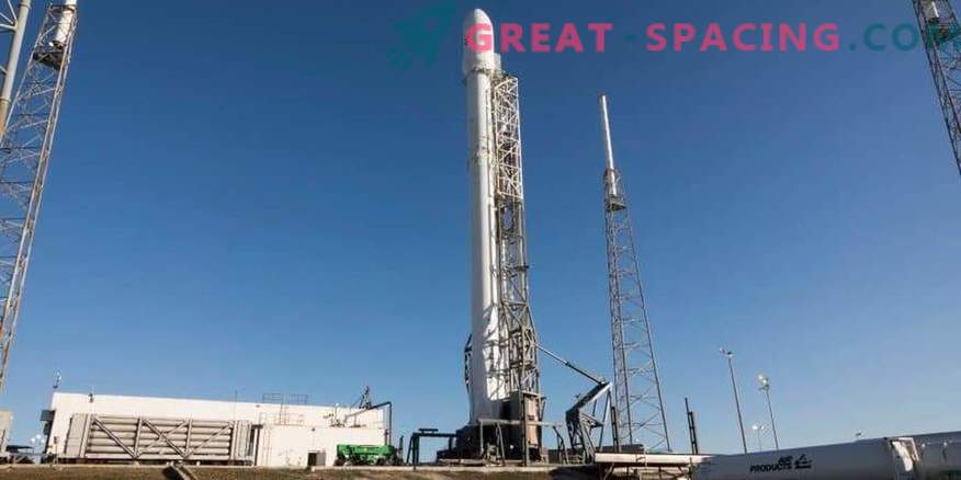 SpaceX przygotowuje dostawę od rządu USA