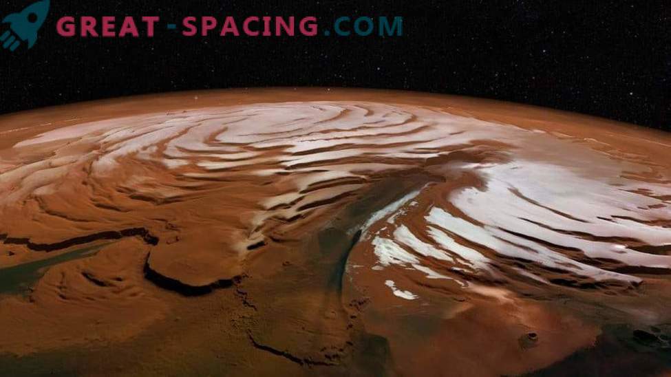 Jak wygląda polarna czapa lodowa Marsa?