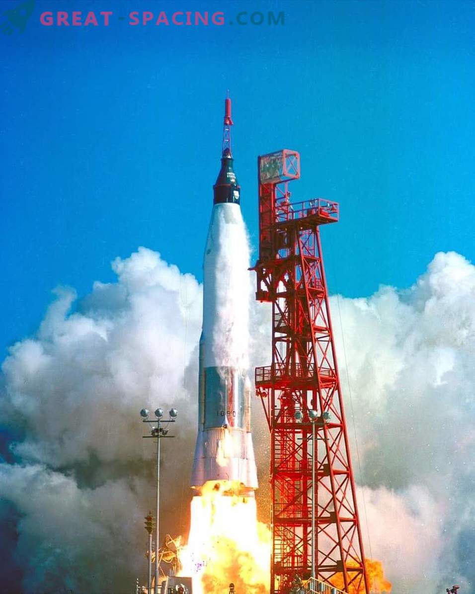 Misja orbitalna Johna Glenna testowała tajemnice ludzkiego ciała w kosmosie.