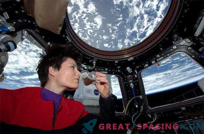 Astronauci na ISS wypróbowali świeżo zaparzoną kawę z filiżanki wydrukowanej na drukarce 3-D