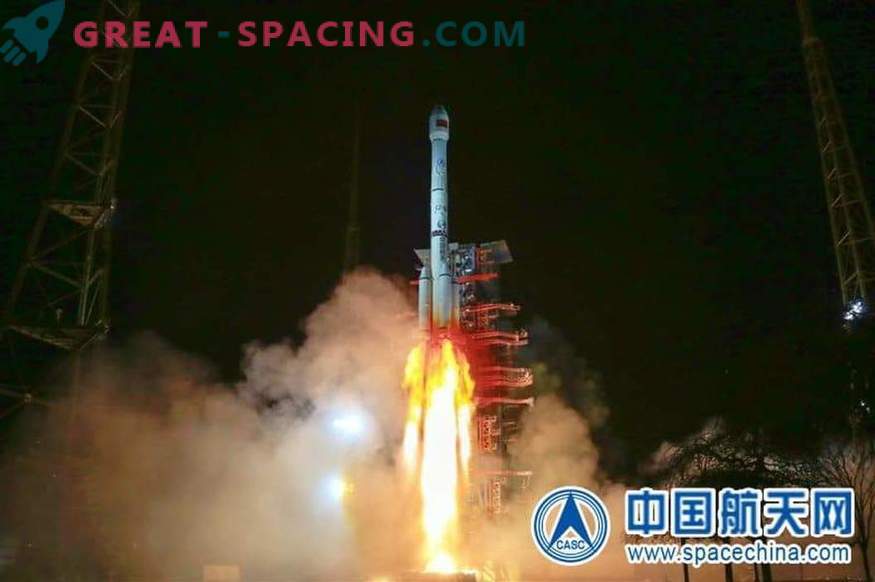 Chiny uruchomiły w tym roku dwie rakiety, umieszczając 5 satelitów na orbicie
