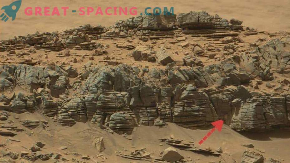 10 dziwnych obiektów na Marsie! Część 3