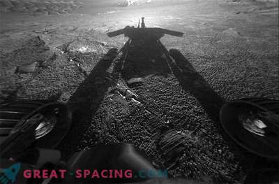 Video Walk with Opportunity - Epic Martian Marathon Rover