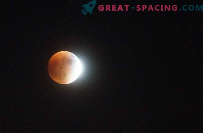 Oszałamiająca Blood Moon uderzyła w świat: zdjęcie