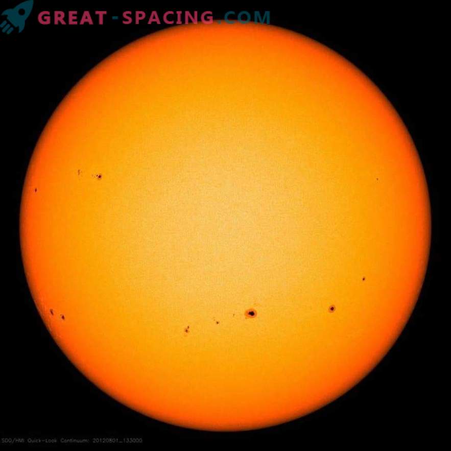 Naukowcy znaleźli bliźniaczego słońca. Czy jest jakaś planeta obok życia?