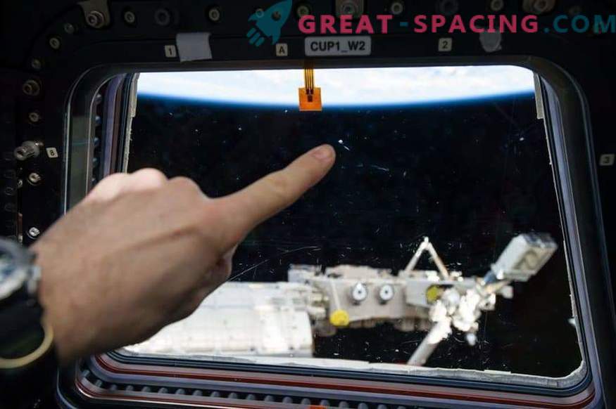 Czujnik jest zainstalowany na ISS do monitorowania zanieczyszczeń orbitalnych