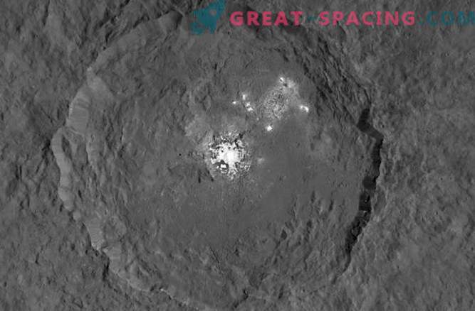 Sonda NASA bada tajemnicze plamy Ceres