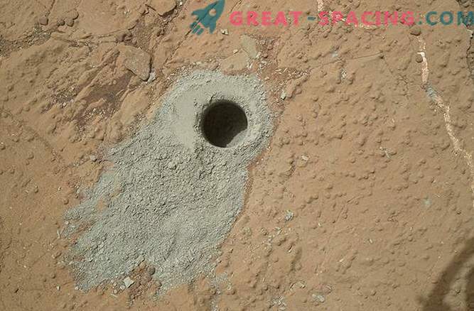 Epicki pierwszy rok Curiosity on Mars: zdjęcia