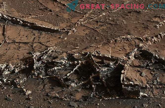 Primul an Epic al Curiozității pe Marte: fotografii