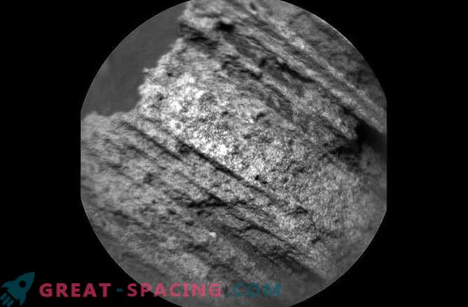Epicki pierwszy rok Curiosity on Mars: zdjęcia