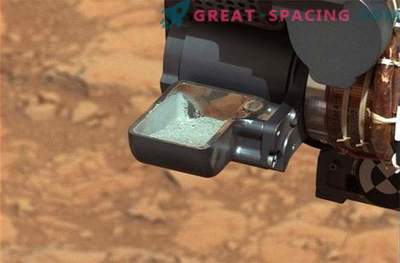 Nagły wyciek i ciekawe wyniki organicznych eksperymentów organicznych Curiosity na Marsie