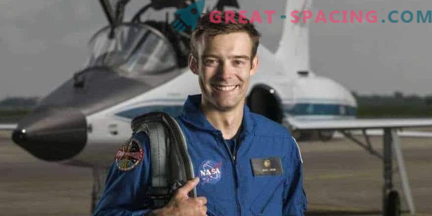 Po raz pierwszy od 50 lat astronauta porzuca trening w połowie drogi