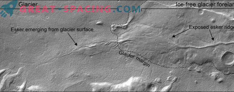 Ślady ostatnich przepływów wody znaleziono na Marsie