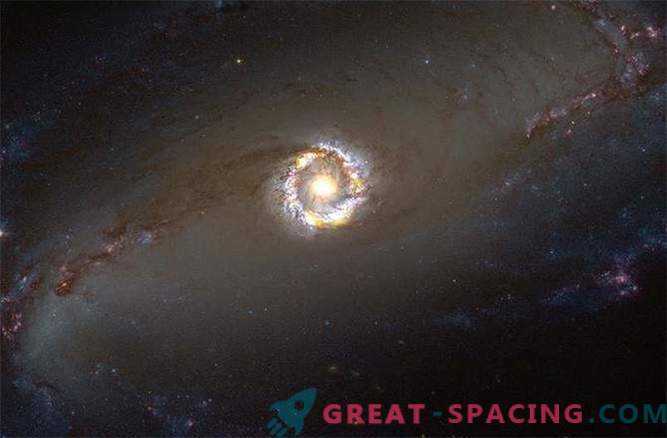 Jak określić wagę czarnej dziury - potwora galaktyki spiralnej?