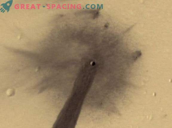 Meteor prowokuje osuwisko na Marsie