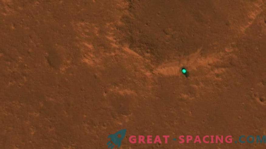 Pole lądowania InSight na zdjęciach z kosmosu