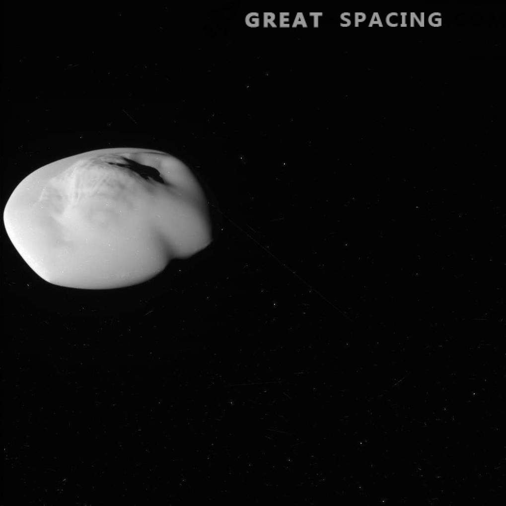 Dokładne spojrzenie na Atlas satelity Saturna