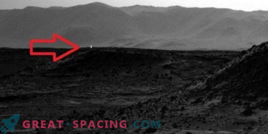 Dlaczego Mars świeci. Tajemnicze zjawisko rozbłysków na Czerwonej Planecie
