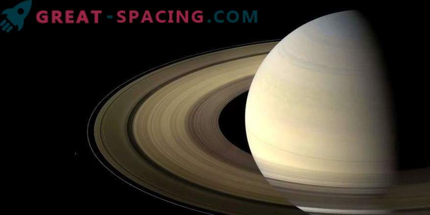 Nowe zdjęcia Marsa i Saturna z Hubble'a
