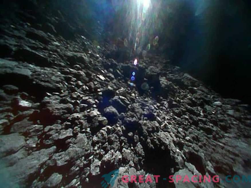 Niesamowite widoki asteroidy Ryugu z japońskich robotów