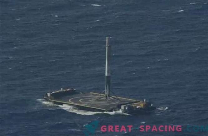Sukces! Rakieta SpaceX Falcon 9 zdołała wylądować w oceanie