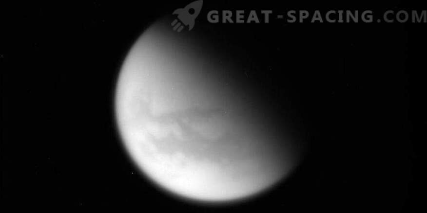 Касини го комплетира финалето над Титан
