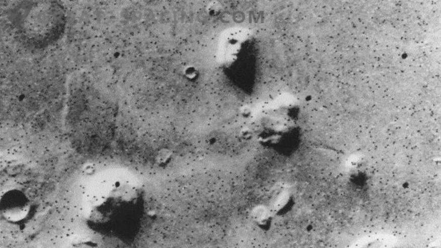 10 objetos extraños en Marte! Parte 1